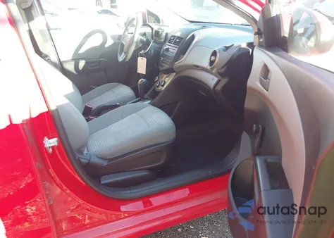 2015 Chevrolet Sonic Ls from USA, damaged, VIN 1G1JA6SG8F4202934